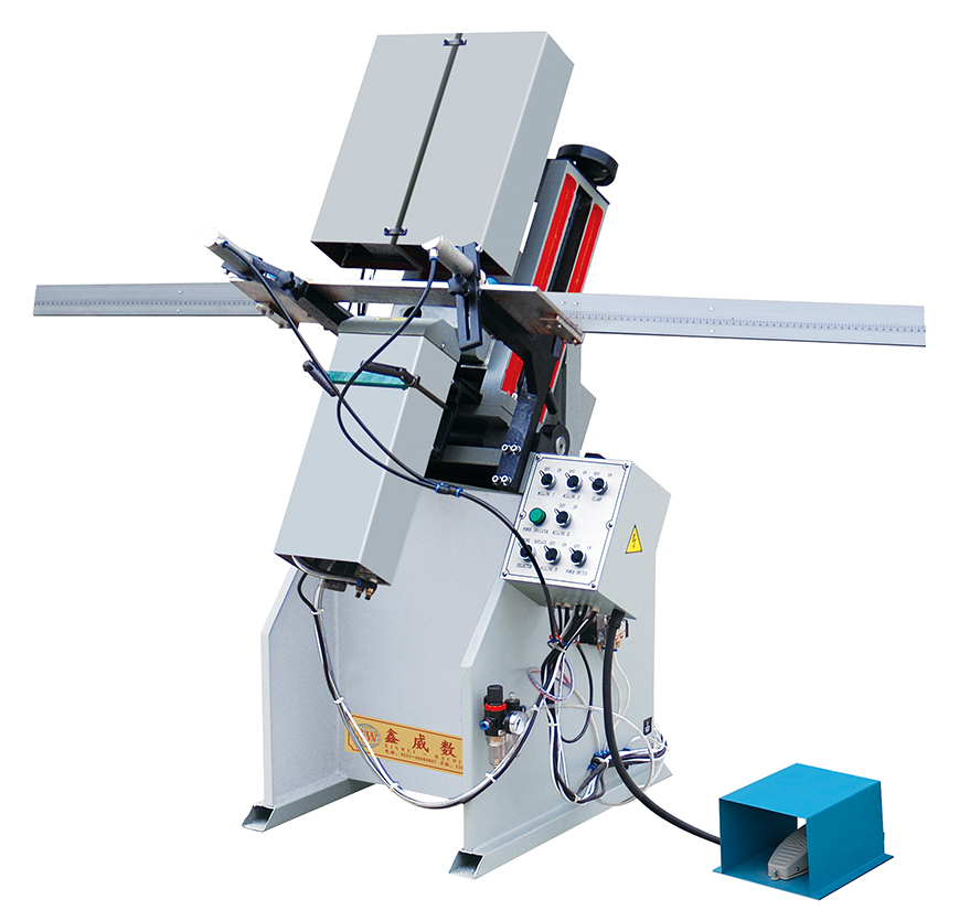 LXC01-4 塑料型材自动水槽铣