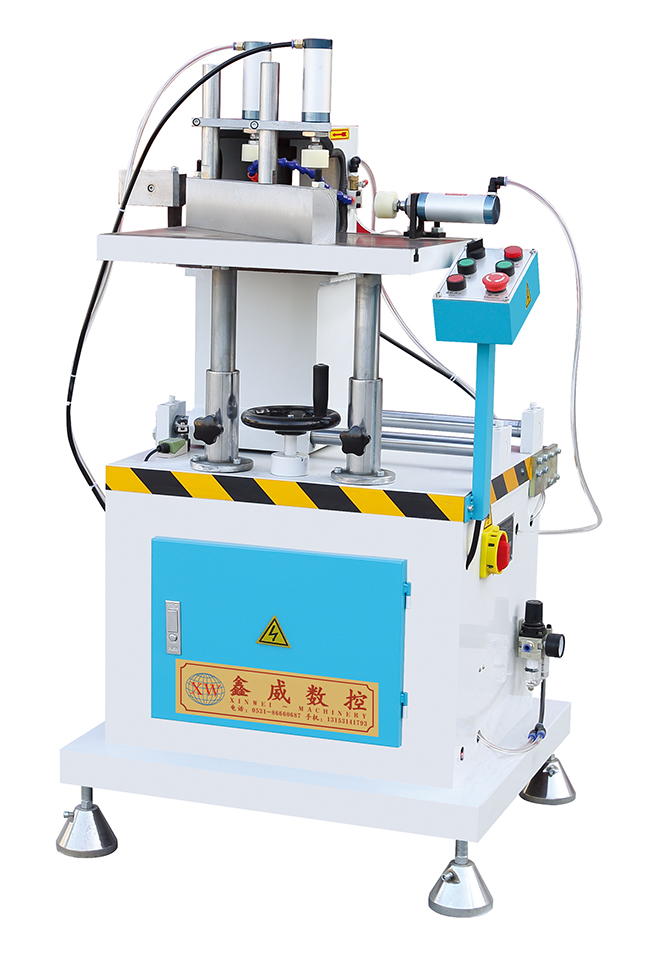 LXD-200 铝门窗自动走刀端面铣